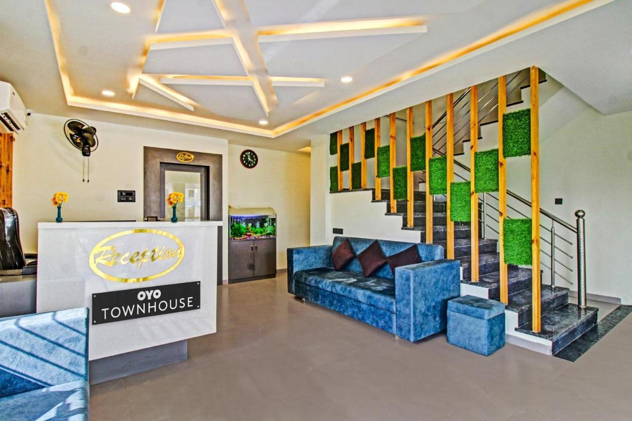 Townhouse Md Star Ξενοδοχείο Ναγκπούρ Εξωτερικό φωτογραφία